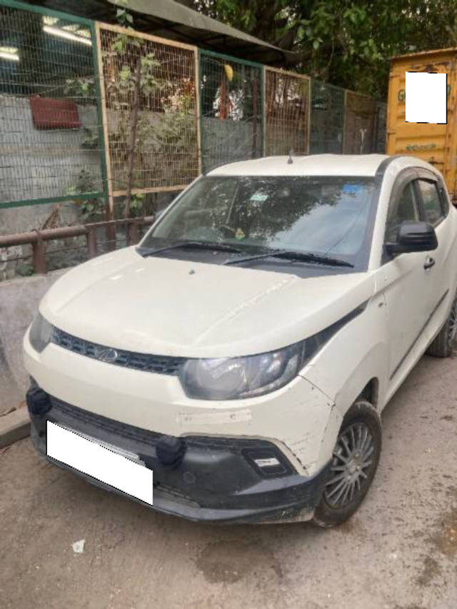 https://images10.gaadi.com/usedcar_image/4522638/original/processed_4f4a1f49-f3c4-4208-9833-53cab9c9c857.png?imwidth=6402