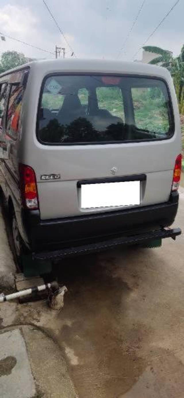 https://images10.gaadi.com/usedcar_image/4522646/original/processed_a5e3a3c1-e945-46c7-a9af-653e917c9e02.jpg?imwidth=6401