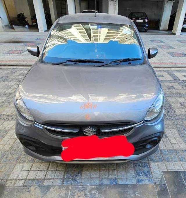 https://images10.gaadi.com/usedcar_image/4522659/original/processed_2ea79e72-29a7-4a01-9e10-31f22db9aa39.jpg?imwidth=6400