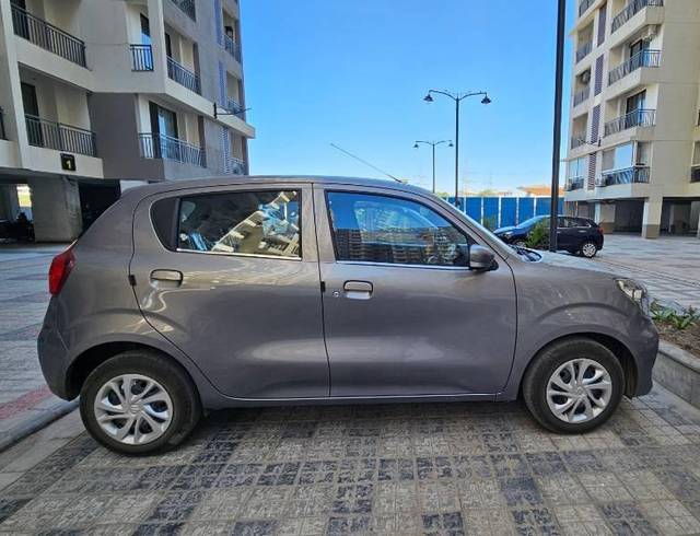 https://images10.gaadi.com/usedcar_image/4522659/original/processed_c25415bb-af97-41b9-b708-1056d653ea63.jpg?imwidth=6401