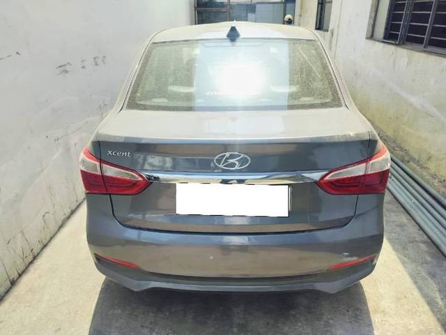 https://images10.gaadi.com/usedcar_image/4522703/original/processed_f475cf5a-4865-4f9f-a791-10387495dc78.jpeg?imwidth=6401