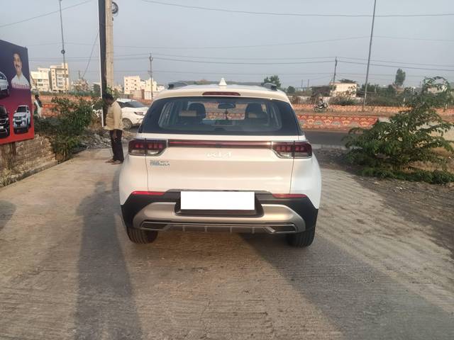 https://images10.gaadi.com/usedcar_image/4522739/original/processed_f6a76b8f16a935c749dfcea50aab1acb.jpg?imwidth=6401