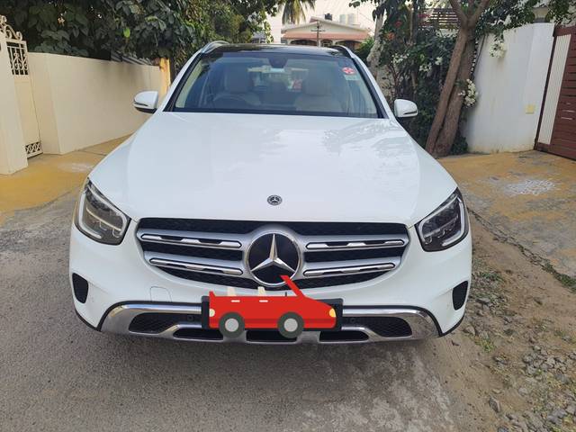 https://images10.gaadi.com/usedcar_image/4522767/original/7b03bf20d343b62981232513ec6083c9.jpg?imwidth=6402