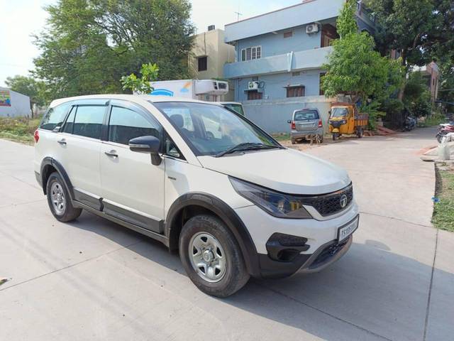 https://images10.gaadi.com/usedcar_image/4522771/original/processed_6844a334274245c2bcbaf8baffe92ae3.jpg?imwidth=6400