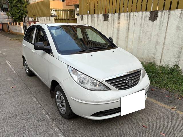 https://images10.gaadi.com/usedcar_image/4522773/original/processed_fa8f52d9-3eb4-42fe-ad19-5d229bdf51a1.jpg?imwidth=6400