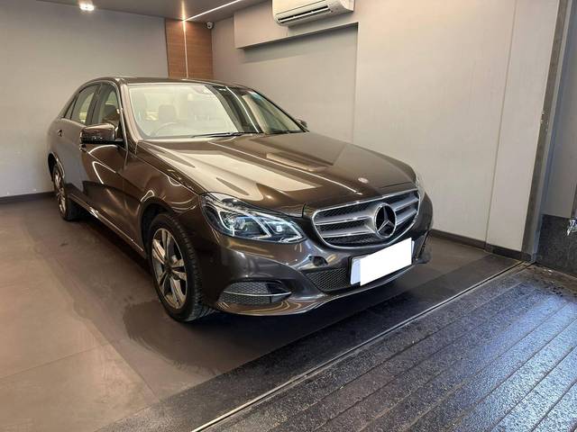 https://images10.gaadi.com/usedcar_image/4522774/original/processed_203552fa86e8019e21c5e05a44c78ef1.jpeg?imwidth=6401