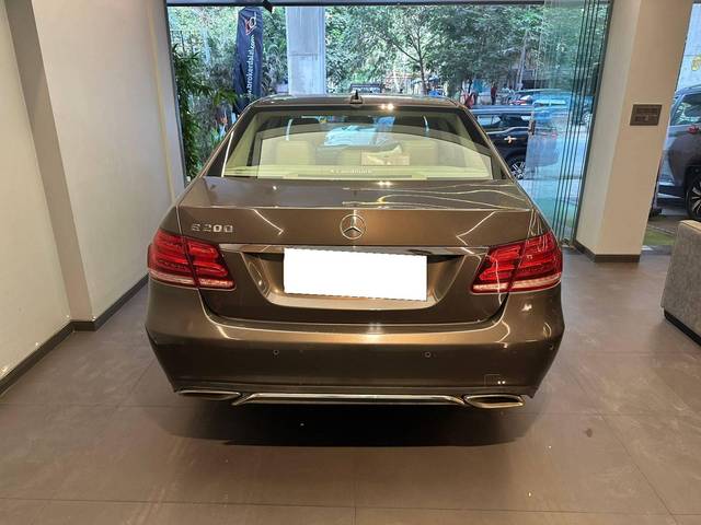 https://images10.gaadi.com/usedcar_image/4522774/original/processed_ce20601ebcb69dcd0e8db4824a99e3d8.jpeg?imwidth=6402