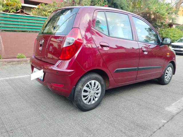 https://images10.gaadi.com/usedcar_image/4522776/original/processed_7c058c101b785af97b8b0170db0d8450.jpg?imwidth=6402