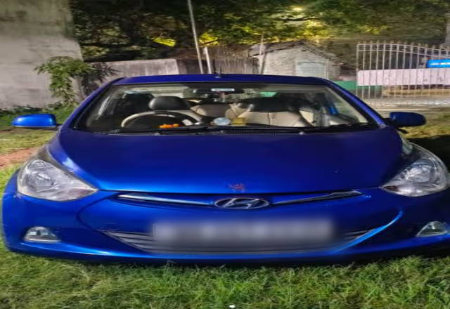 https://images10.gaadi.com/usedcar_image/4522795/original/5fdd3268-dcd4-40f2-92cb-375f942f667d.?imwidth=6400