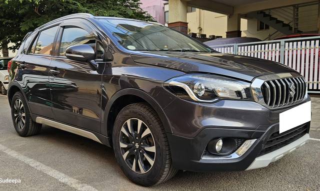 https://images10.gaadi.com/usedcar_image/4522804/original/processed_6b283ecf00e1d5b5f9fdbbe44aef8057.jpg?imwidth=6400