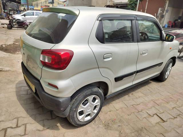https://images10.gaadi.com/usedcar_image/4522838/original/processed_269d498d95e831e2f1a23e23f4010b1a.jpg?imwidth=6402