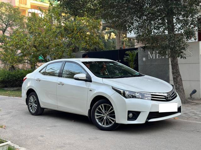 https://images10.gaadi.com/usedcar_image/4522848/original/processed_4faa9c470d3a070403f15375258c99ed.jpg?imwidth=6400