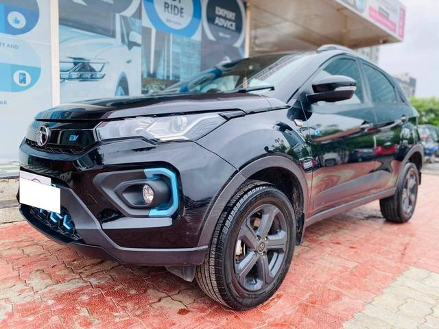 https://images10.gaadi.com/usedcar_image/4522855/original/processed_011e13495c9cdbdd3937826e7159232a.jpg?imwidth=6400