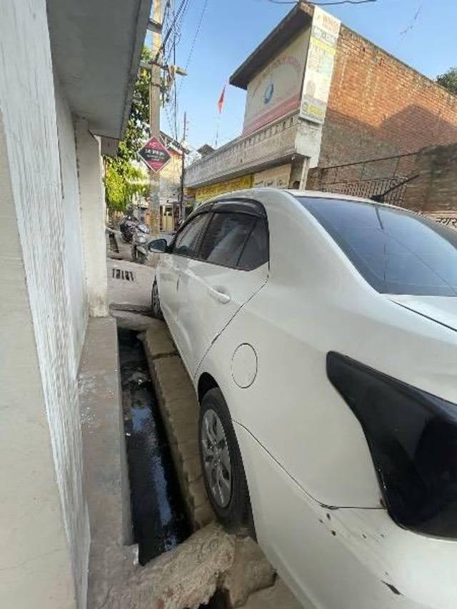 https://images10.gaadi.com/usedcar_image/4522858/original/processed_2acf3357-822a-4e8c-b1eb-e67e41f14d4f.jpeg?imwidth=6400