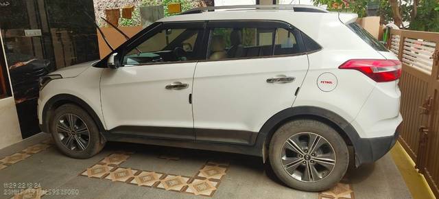 https://images10.gaadi.com/usedcar_image/4522892/original/processed_5978c0ea-8719-4fc2-bfc9-d6077a56caaa.jpg?imwidth=6402