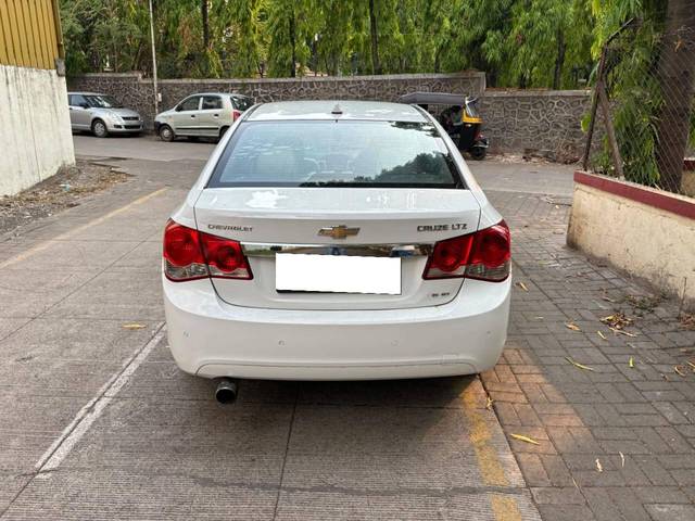 https://images10.gaadi.com/usedcar_image/4522895/original/processed_c22ac064-89ac-48fe-83f4-d17bb5ea71ac.jpg?imwidth=6402