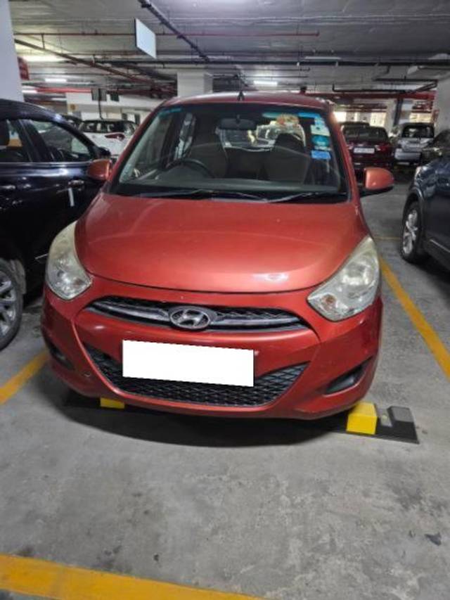 https://images10.gaadi.com/usedcar_image/4522912/original/processed_2529dfb6-0911-4c73-9ea5-bb638af04424.jpeg?imwidth=6400