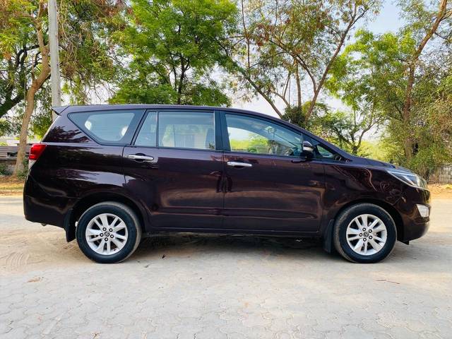 https://images10.gaadi.com/usedcar_image/4522931/original/4539fa0f75d17a14d08ad304cd1dba2c.jpeg?imwidth=6401