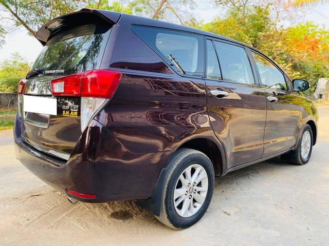 https://images10.gaadi.com/usedcar_image/4522931/original/processed_653558fd6228d95fff705710865ab4cb.jpeg?imwidth=6402