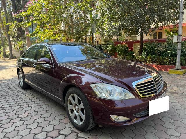 https://images10.gaadi.com/usedcar_image/4522936/original/processed_8c6176ec-97f6-40fb-95c6-e2b0bfaa03c1.jpg?imwidth=6400