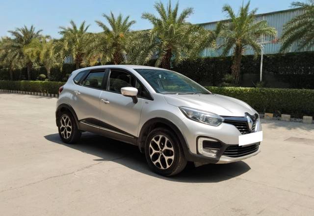 https://images10.gaadi.com/usedcar_image/4522938/original/processed_7a6bfcd2c3a041401a94b798555361b1.jpg?imwidth=6401