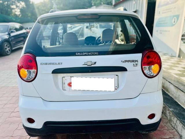 https://images10.gaadi.com/usedcar_image/4522942/original/processed_628c191e488892f43e75d39403b5a0f6.jpg?imwidth=6402