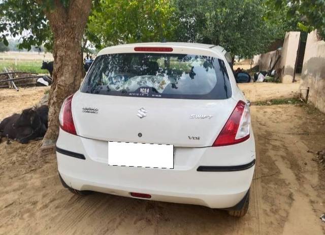https://images10.gaadi.com/usedcar_image/4522945/original/processed_1e09a395-0318-4267-ba64-c52215304d8c.jpg?imwidth=6402