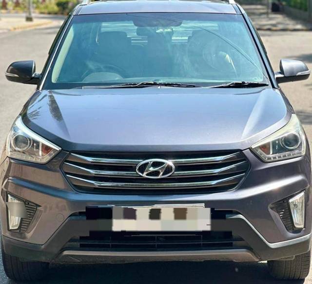 https://images10.gaadi.com/usedcar_image/4522949/original/processed_a8cc2b12bd59cb631f5a296427231662.jpg?imwidth=6402