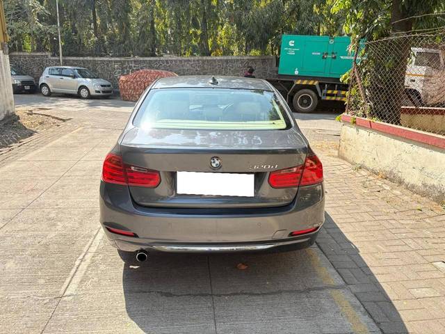 https://images10.gaadi.com/usedcar_image/4522951/original/processed_bb94aacb-c82b-4564-9a2a-0a1317717471.jpg?imwidth=6402