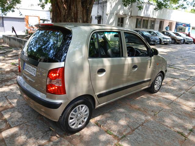 https://images10.gaadi.com/usedcar_image/4522966/original/processed_9a31532e-acc6-42e3-b46d-27ad05567bbf.jpg?imwidth=6401