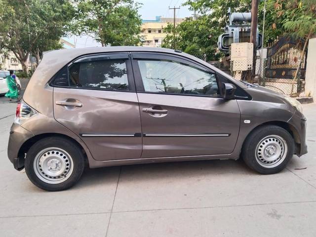 https://images10.gaadi.com/usedcar_image/4522967/original/processed_83a666e268d40c9a599e618732b40318.jpg?imwidth=6401