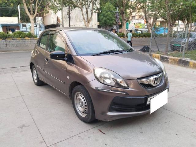 https://images10.gaadi.com/usedcar_image/4522967/original/processed_b1b39649a2d92f9f21a8f4e234215191.jpg?imwidth=6400