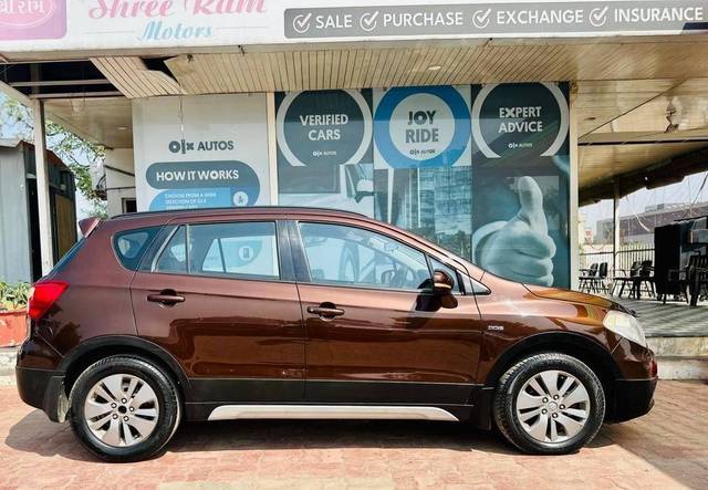 https://images10.gaadi.com/usedcar_image/4522971/original/processed_481cefdb682aa010a867837322ff138b.jpg?imwidth=6401