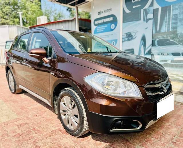https://images10.gaadi.com/usedcar_image/4522971/original/processed_a1a28b16c67d12467243a74d104e8780.jpg?imwidth=6400
