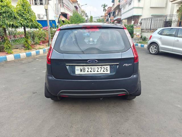 https://images10.gaadi.com/usedcar_image/4522974/original/processed_0d95043b13bf74b514b33efef4b29a72.jpg?imwidth=6402