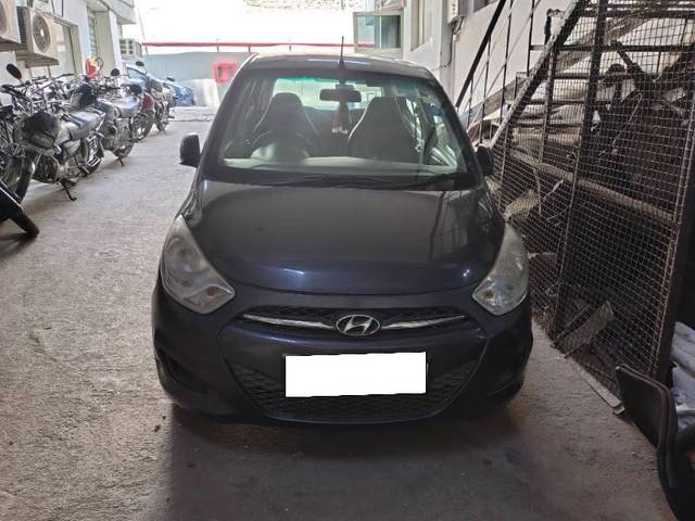 https://images10.gaadi.com/usedcar_image/4522979/original/processed_eac2362e-839e-4829-a263-1e63d5791b80.jpg?imwidth=6400
