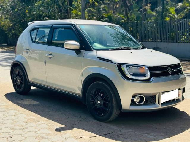 https://images10.gaadi.com/usedcar_image/4522982/original/processed_1e04ee9389cc4d3a24edc158a8f52c8a.jpg?imwidth=6400
