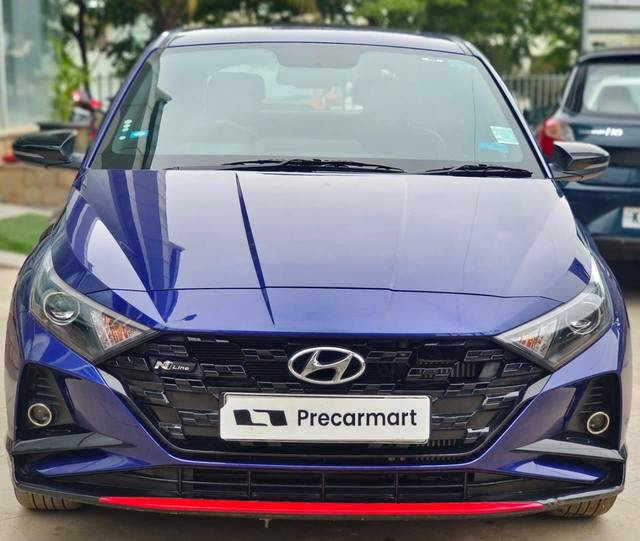 https://images10.gaadi.com/usedcar_image/4522983/original/processed_0443d93bd8f9cc7206b73fdcb1a4b9c7.jpeg?imwidth=6402