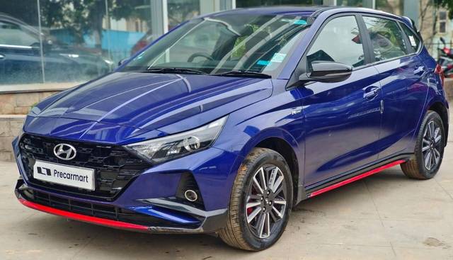 https://images10.gaadi.com/usedcar_image/4522983/original/processed_94aed46c23ae20f94df35c6fec3769fe.jpeg?imwidth=6401