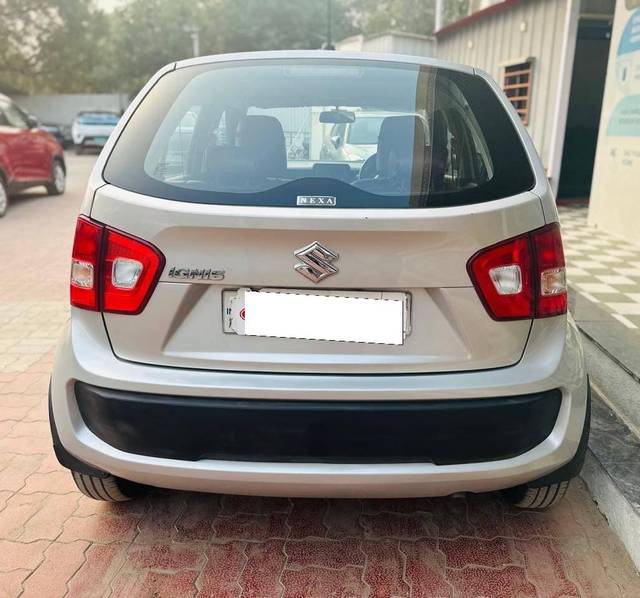 https://images10.gaadi.com/usedcar_image/4522988/original/processed_6b38a1eb57736ce417b85f8ff305db72.jpg?imwidth=6402