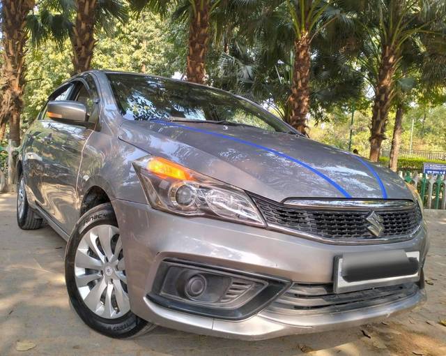 https://images10.gaadi.com/usedcar_image/4522990/original/processed_998420f1613b61a78dc6c384e0474f5c.jpg?imwidth=6400