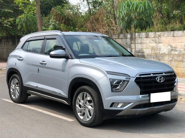 https://images10.gaadi.com/usedcar_image/4522992/original/processed_9d84e83576559f469109ebf3b3b735c3.jpg?imwidth=6400