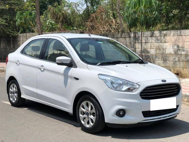 https://images10.gaadi.com/usedcar_image/4522996/original/processed_611168578ba4cbefc55f0b0c6622e336.jpg?imwidth=6400