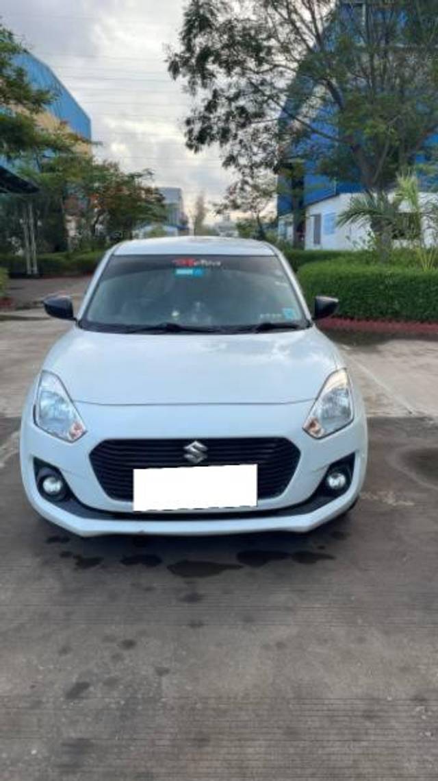 https://images10.gaadi.com/usedcar_image/4522998/original/processed_a1eea464-38e3-4afe-bd0e-29f62dd35e38.jpg?imwidth=6400