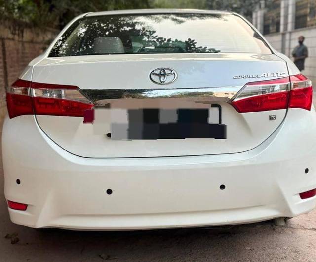 https://images10.gaadi.com/usedcar_image/4523004/original/processed_0e39678c1aac641421efc929f9de7d87.jpg?imwidth=6401
