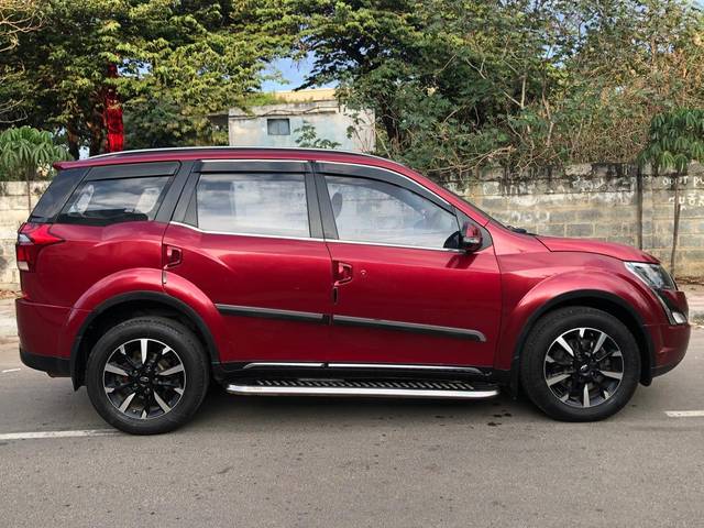 https://images10.gaadi.com/usedcar_image/4523007/original/processed_724ee10b46a25c8c318a8e38ab9114d0.jpg?imwidth=6401