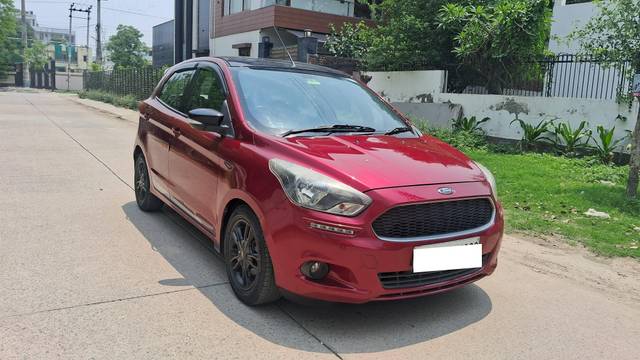 https://images10.gaadi.com/usedcar_image/4523013/original/processed_51ee08b3d2af6de915a7977643e2fd27.jpg?imwidth=6400