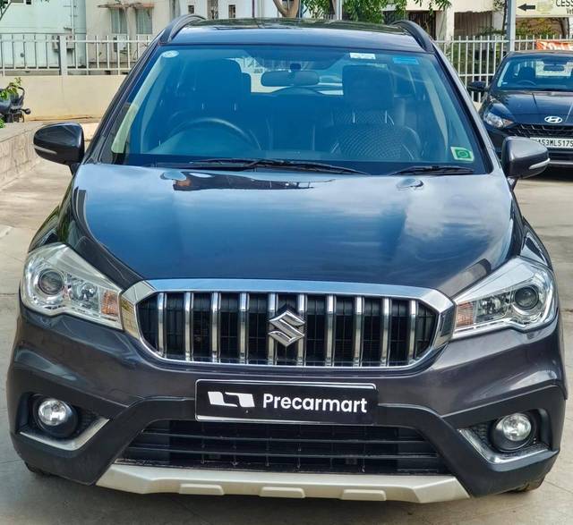 https://images10.gaadi.com/usedcar_image/4523015/original/processed_47bc215fe97b68f0f6f624fb14929cbd.jpeg?imwidth=6402