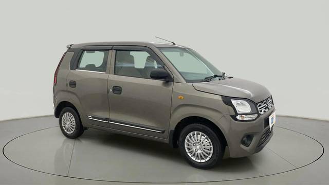 https://images10.gaadi.com/usedcar_image/4523020/original/a1f6eb54ccf4dd2f26065fe2d51edefb.jpg?imwidth=6400