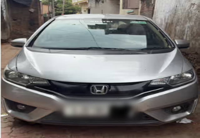 https://images10.gaadi.com/usedcar_image/4523064/original/337657b8-9264-4ccf-9bce-4e22efe51171.?imwidth=6402